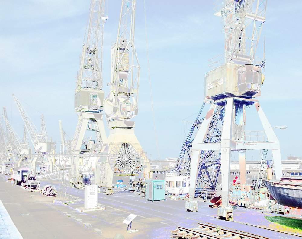 Bild aus der Serie Kräne im Hafen