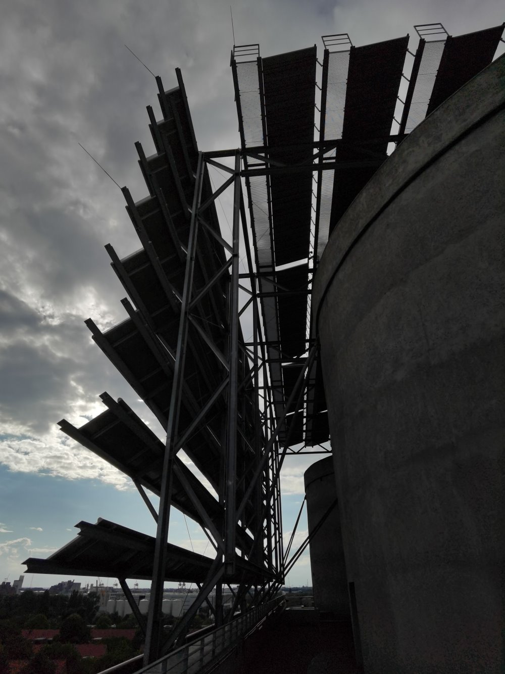 Bild aus der Serie Lokales gemischt